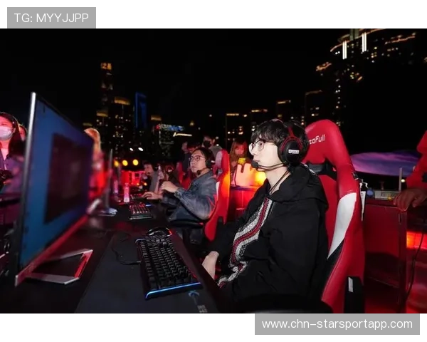 电竞迷热议年度最佳操作TOP10(435 )