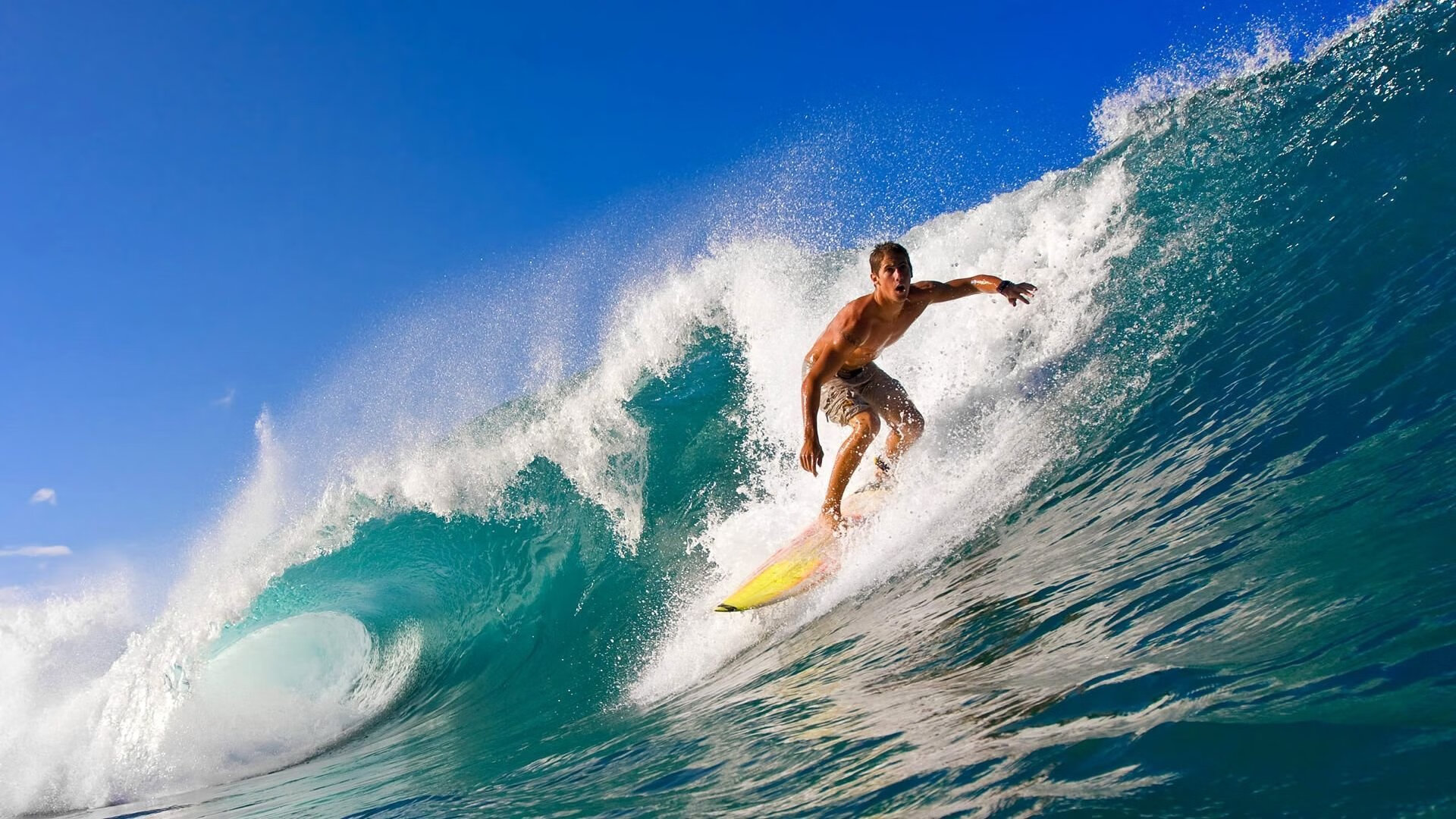 中国篮球少年不畏艰险的追梦路，中国少年篮球比赛