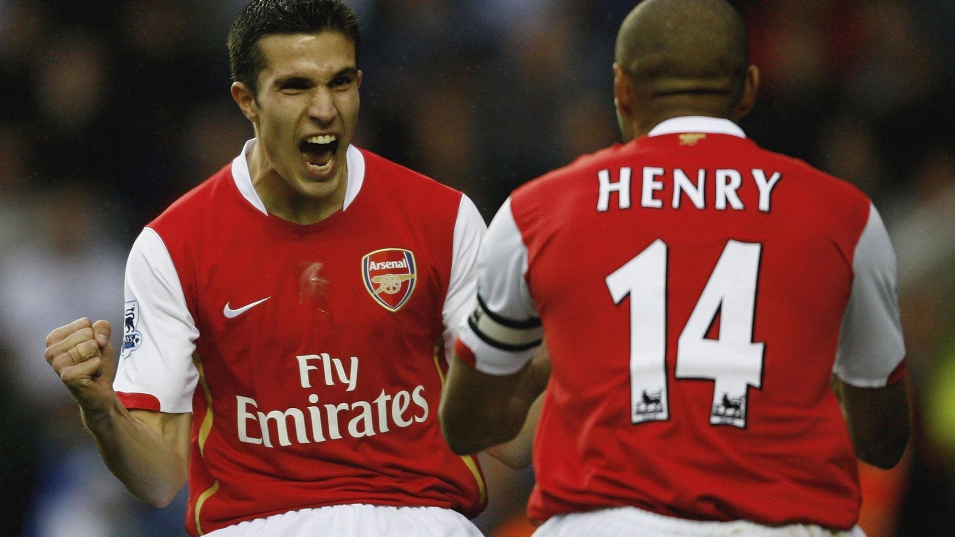 球员在欧冠赛场上的突破配合被战术书引用,欧冠2021用球